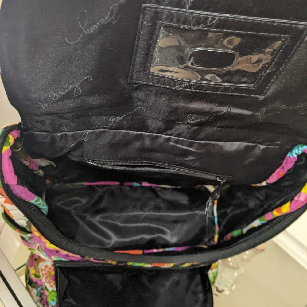 Vera Bradley colorful flowers print quilted backpack - Picture 9 of 11